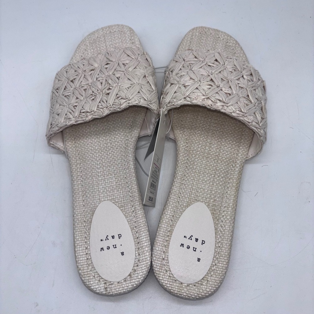 NWT A New Day Womens 11 Beige Crochet‎ Boho Summer Slip On Slides